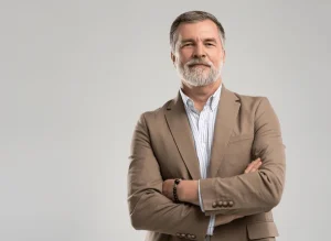 1 Forex Market Türkiye - Yerli ve Global Forex Şirketleri business portrait confident businessman entrepreneur 600nw 2480068229 Forex Market Türkiye - Yerli ve Global Forex Şirketleri Türkiye’den forex’e girenler için tüm bilgiler burada